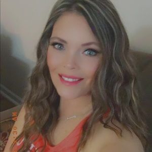 Meet your Posher, Charity